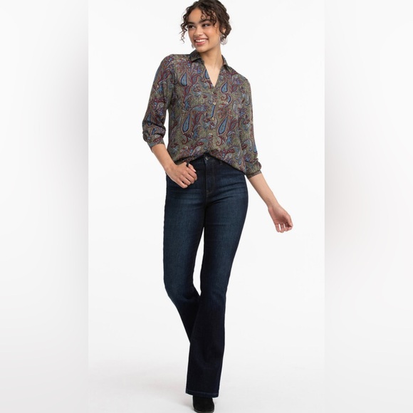 BNWT Rickie’s Patterned Collared
Shirt Medium - Picture 2 of 12